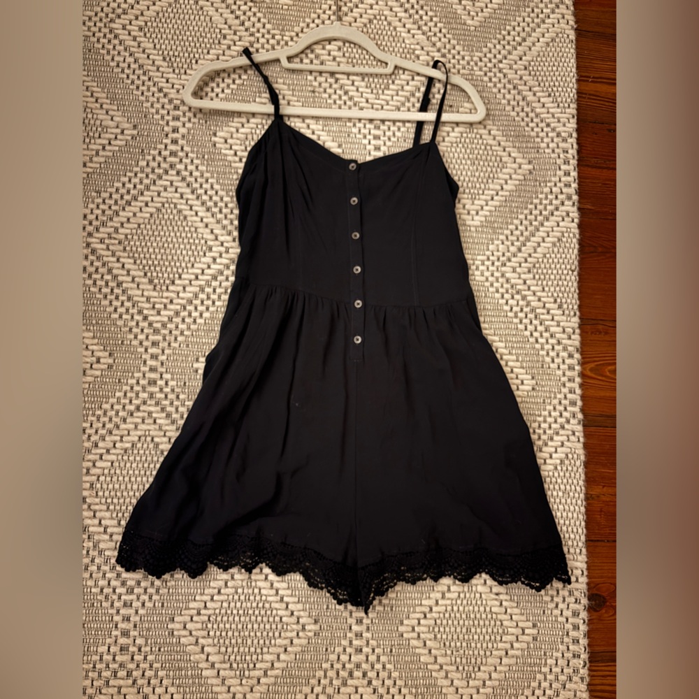 NWOT express romper size small